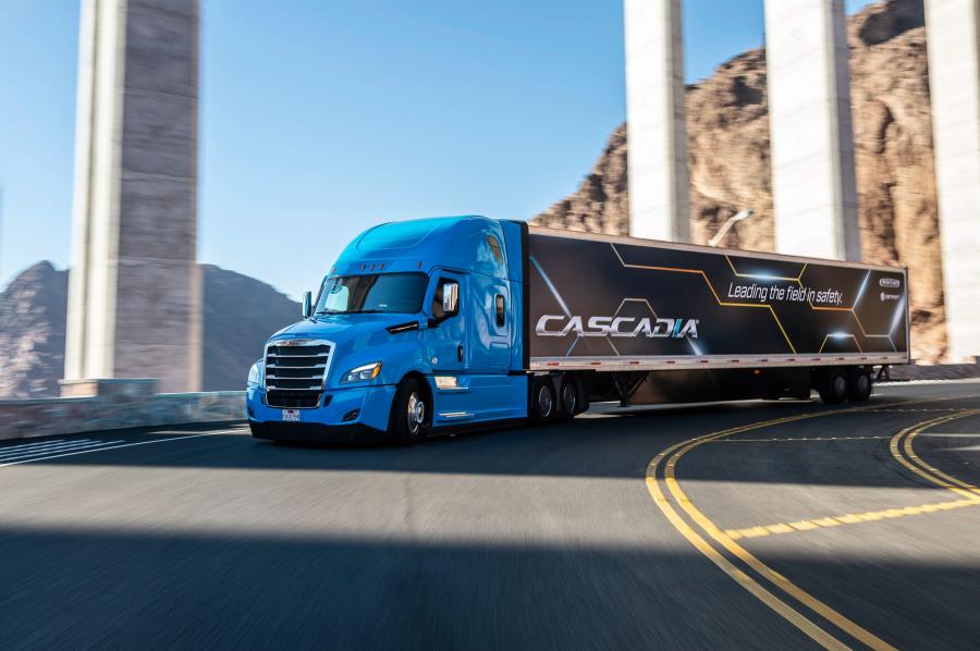  Freightliner Cascadia Raised Roof 2019 года  (фото 7 из 11)